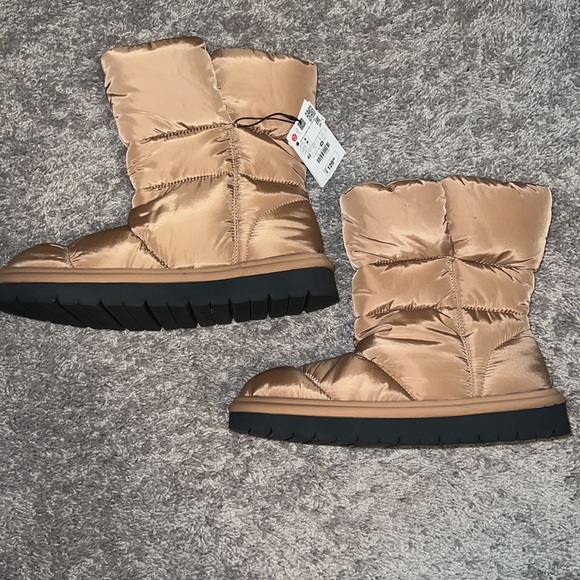 Zara Quilted Low Heel Ankle Boots Size 40 - Picture 3 of 6